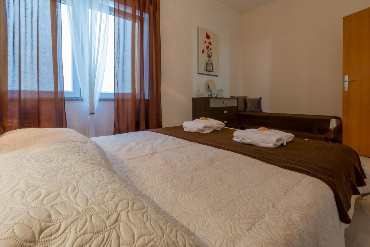 Branka Apartment Crikvenica Exterior photo